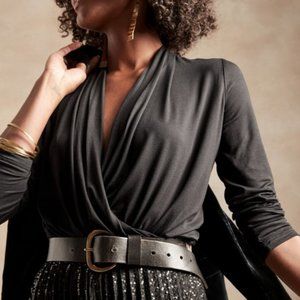 NWT Banana Republic Threadsoft Wrap Top - Charcoal Gray - Size L